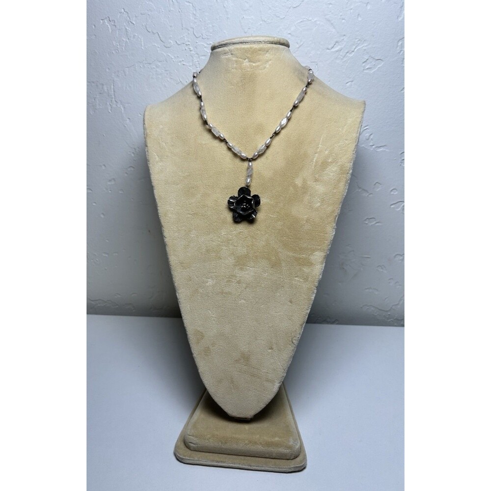 sterling silver Necklace Flower Pendant Beaded Womans Jewelry TESTED